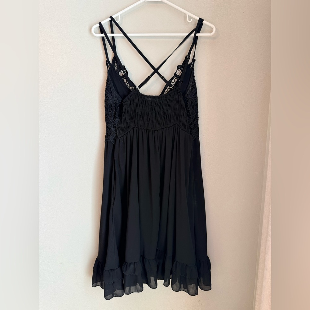 Woman’s Amazon Black Lace Top Boho Dress L - Picture 5 of 6